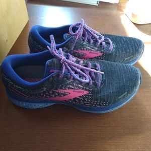 Women's Brooks Ghost 13 limited edition